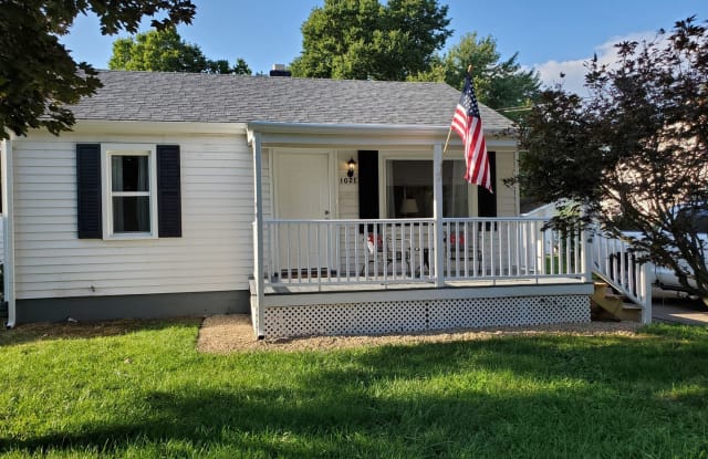 102 E Home Ave - 102 East Home Avenue, Trenton, OH 45067