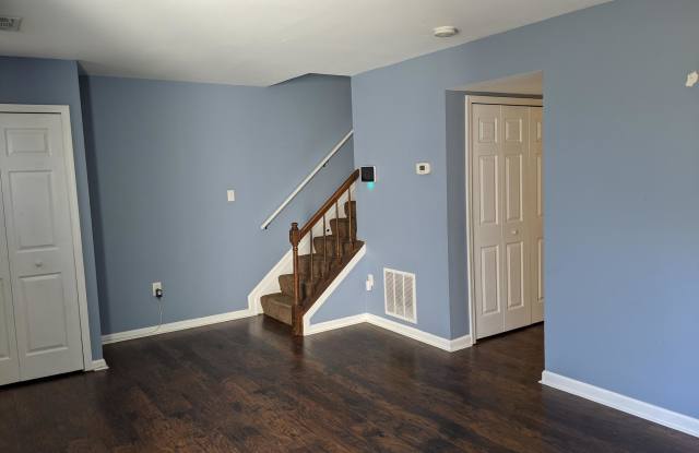 4438 EAGLE COURT Gallery 3