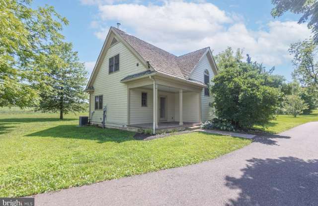 6064 SAWMILL Road Gallery 3