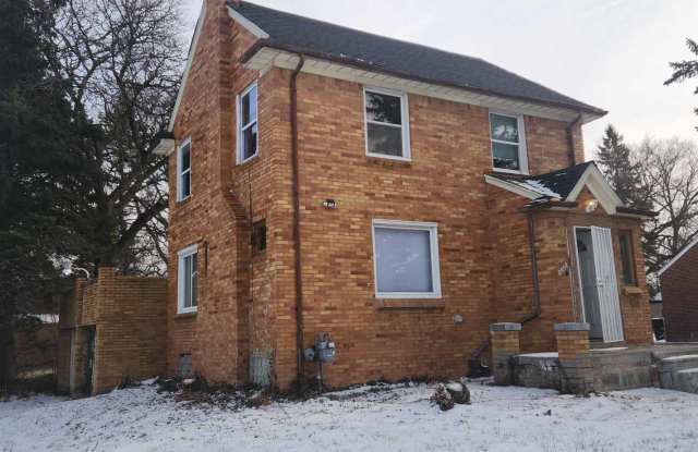 8958 Whitcomb St photos photos