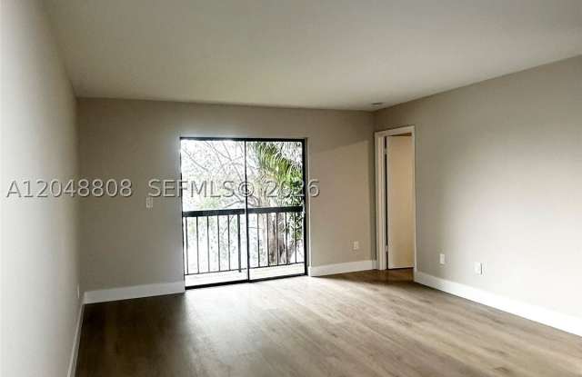 2540 W 67th Pl Gallery 3