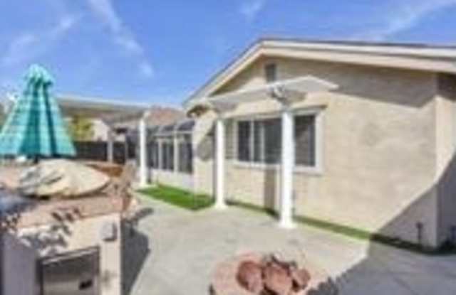 3842 Uris Court Gallery 4