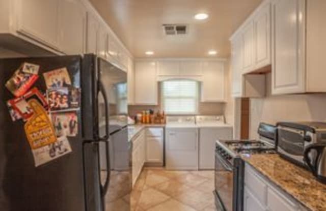 191 W Adams St - 191 West Adams Street, Long Beach, CA 90805