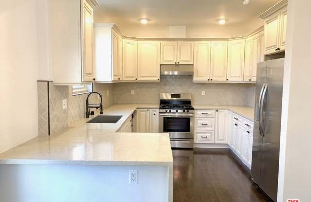 9332 W Olympic Gallery 2