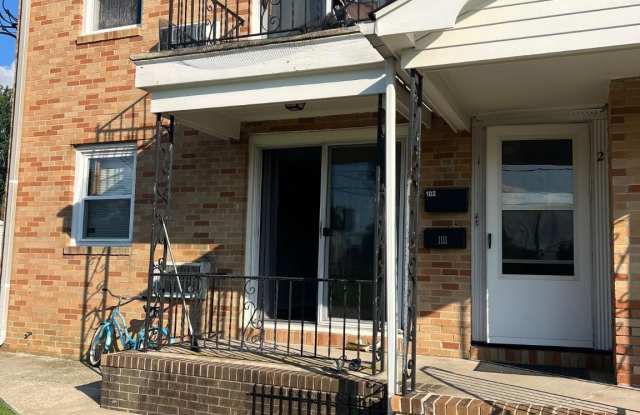 101 DARTMOUTH Avenue Gallery 1