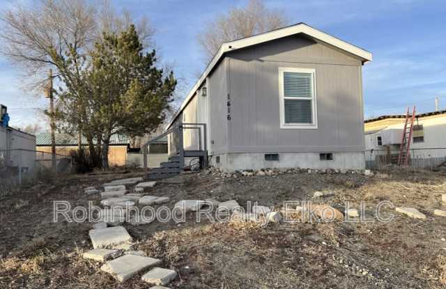 1416 Huntley Street photos photos