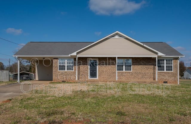 153 Agan Ct - 153 Agan Court, Weaver, AL 36277