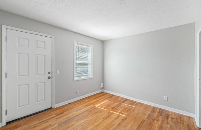 3811 Fairmont Boulevard - 1 Gallery 4