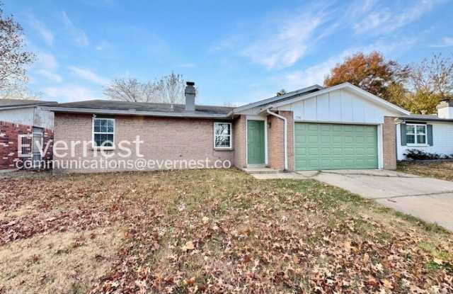 1756 South Pine Avenue photos photos