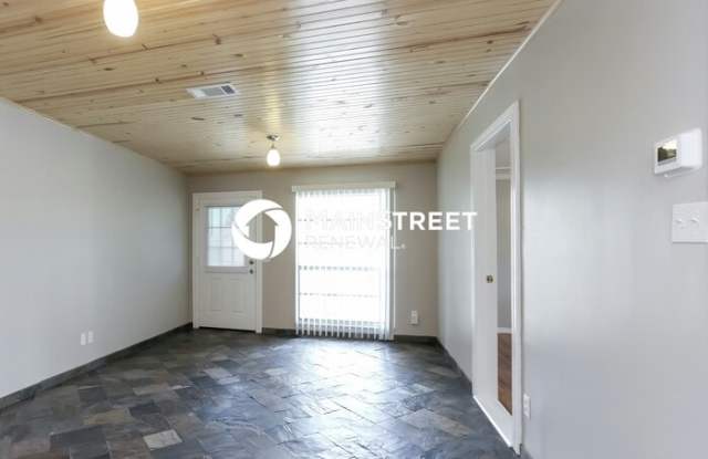 12263 Mallory Drive Gallery 4