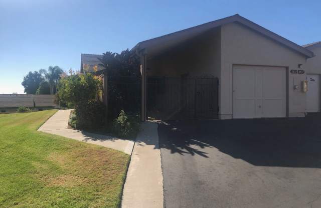 Charming 2-Bed, 2-Bath Townhome in Oceana Mission III – 55+ Community! - 1039 Eider Way, Oceanside, CA 92057