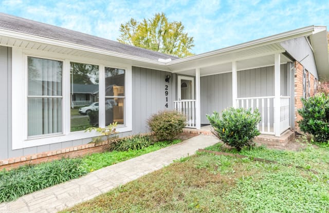 2914 Richwood Circle - 2914 W Richwood Cir, Rogers, AR 72756