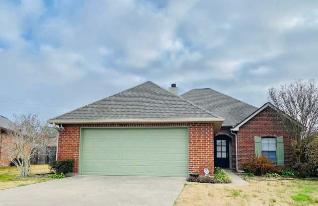Charming 3 bed/2 bath home in Scott off of Westgate Rd! photos photos