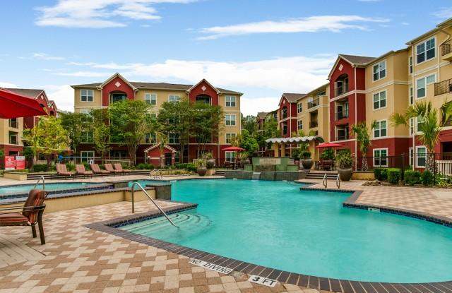 2211 W Dallas St - 2211 West Dallas Street, Houston, TX 77019