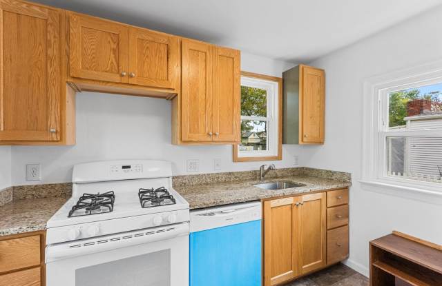 Charming Bellmawr Home with Spacious Yard & Garage Gallery 4