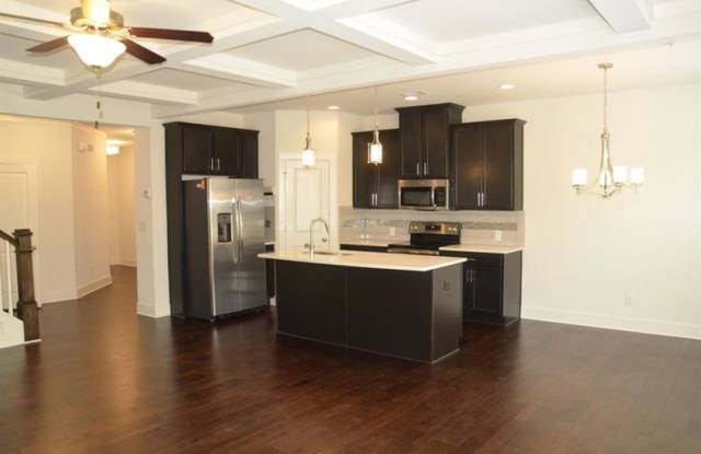 289 ARBOR CROWNE Drive Gallery 2