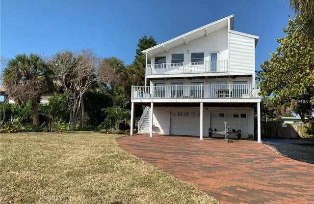 3102 S MARITANA DRIVE - 3102 South Maritana Drive, St. Pete Beach, FL 33706