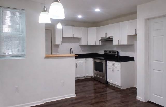 216 N Ruby St photos photos