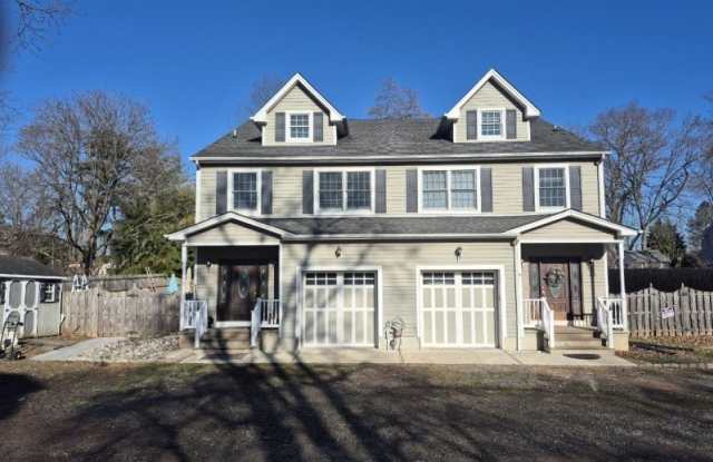 812 Old York Rd photos photos