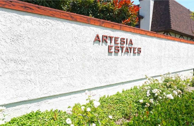 2521 Artesia Boulevard - 2521 Artesia Boulevard, Torrance, CA 90504