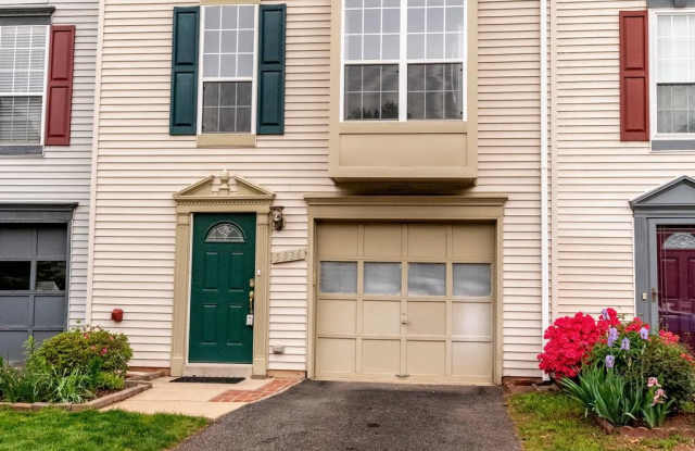 5936 BARON KENT LANE - 5936 Baron Kent Lane, Centreville, VA 20120