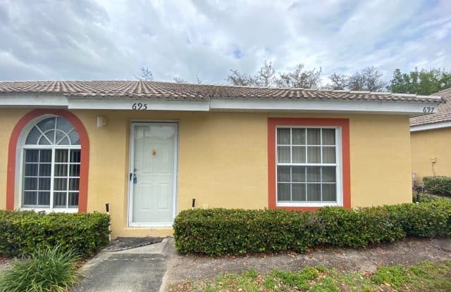 695 Lake Marion Golf Resort Dr - 695 Lake Marion Gulf Resort Drive, Poinciana, FL 34759