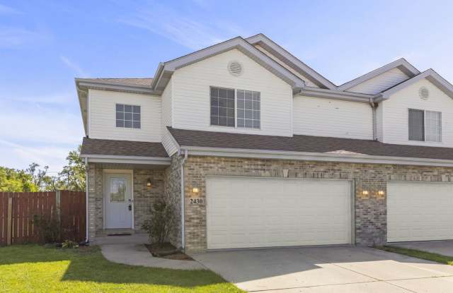 2430 Caton Crest Court photos photos
