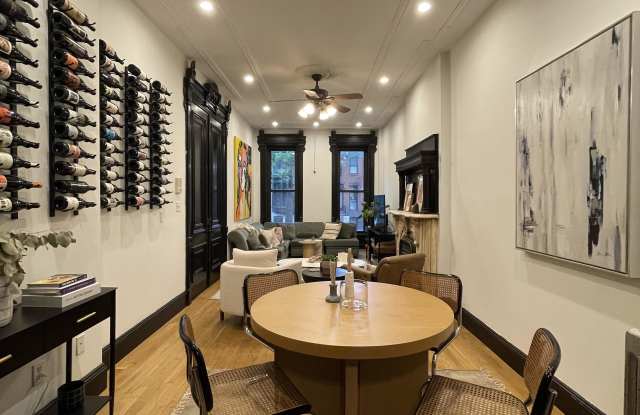 47 Monroe Street Gallery 2