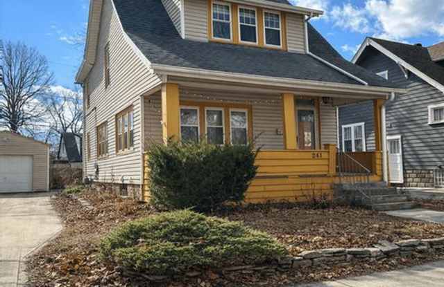 241 E Kelso Rd photos photos