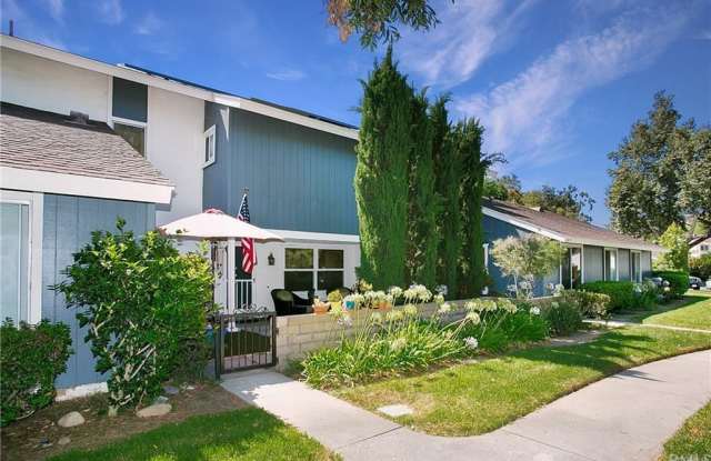 29675 Woodlake Court Gallery 2