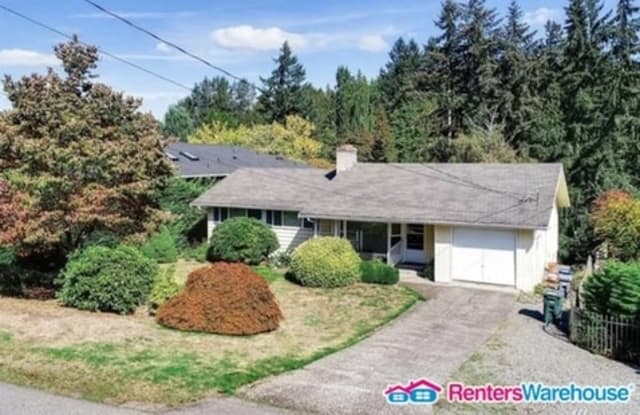 2614 107th Avenue North East - 2614 107th Avenue Northeast, Bellevue, WA 98004