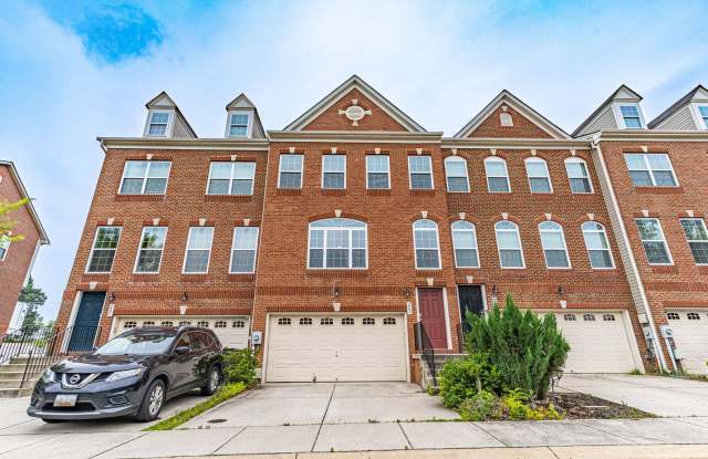 Lovely Townhome with 2 Car Garage photos photos Lovely Townhome with 2 Car Garage photos photos