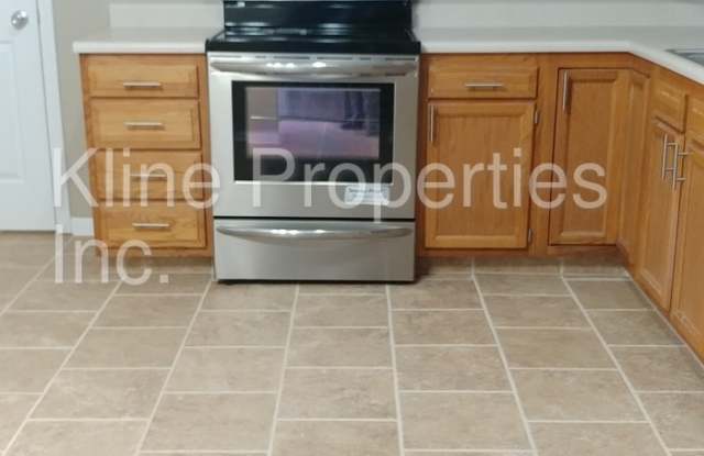 17399 Austrian Pine Way Gallery 3