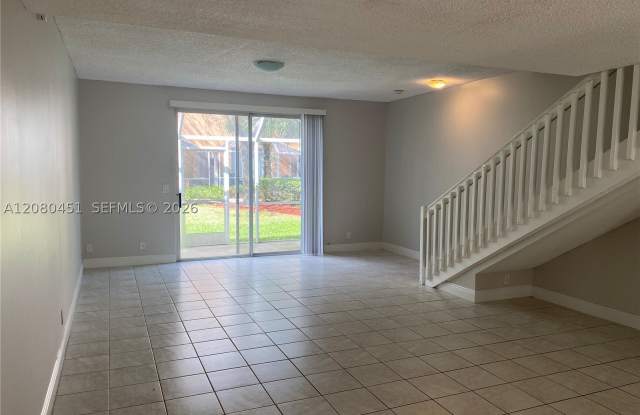 1575 Veracruz Ln Gallery 4