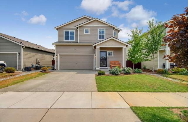Modern newer build Sultan! photos photos