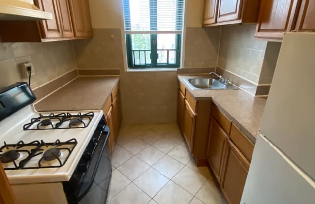 1410 Parkchester Rd - 1410 Parkchester Road, Bronx, NY 10462