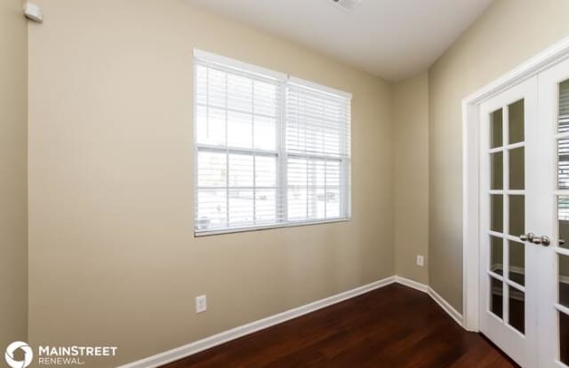 6519 Blackwood Lane Gallery 4