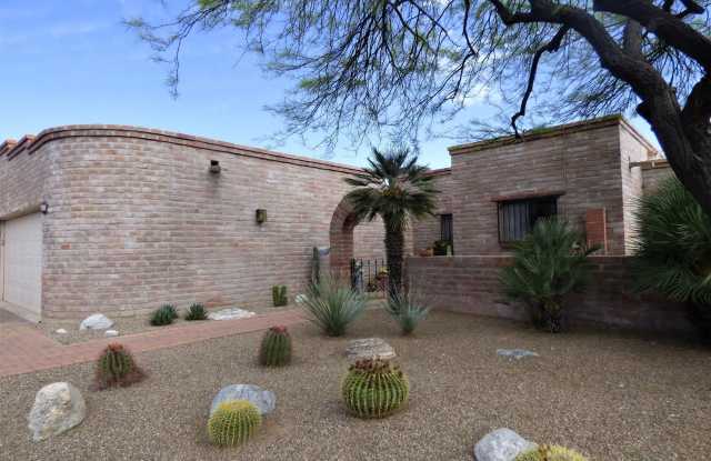 5300 N Montezuma Trail Gallery 2