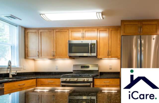 609 VFW Pkwy. photos photos