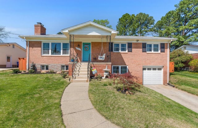 810 VENICE DR - 810 Venice Drive, Colesville, MD 20904