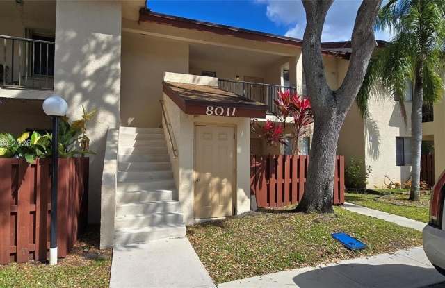 8011 Southgate Blvd photos photos