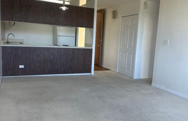 Fairway Gardens – 2 BD / 1 BA / 1 PK Spacious  Convenient Condo Living photos photos