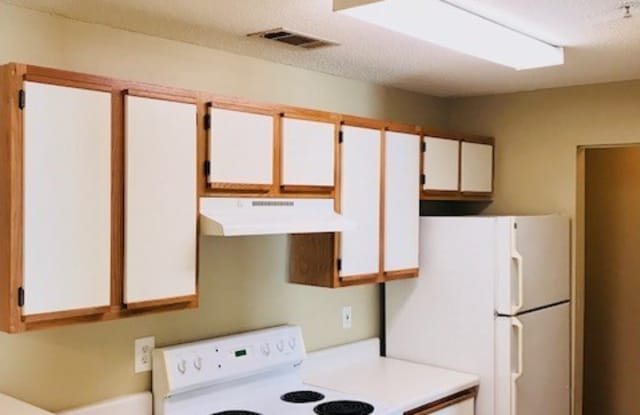 Forest Pointe Apartment Homes photos photos