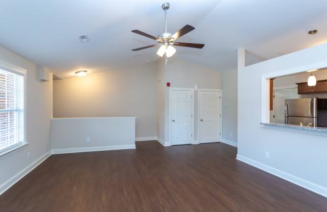 204 Orlando Way Gallery 2