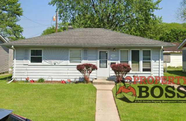 7411 Montana Avenue photos photos