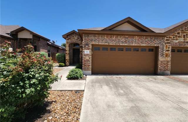 526 Creekside Forest - 526 Creekside Forest, New Braunfels, TX 78130