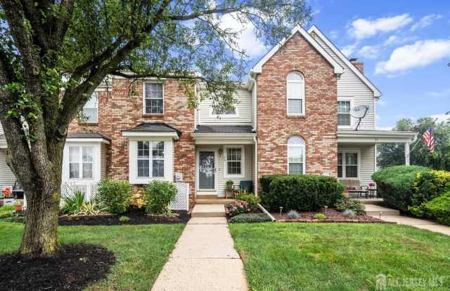 73 crickhollow Court photos photos