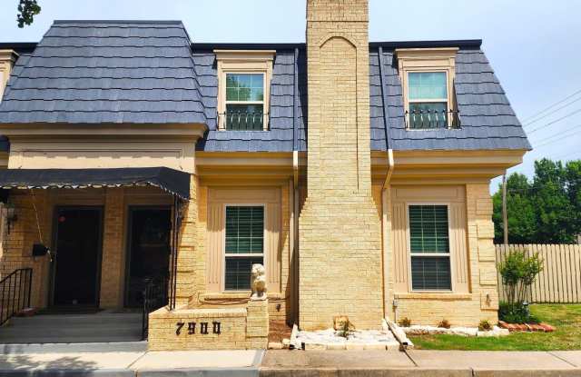 3 Bed 2 Bath Townhome in Lakehurst Add NW OKC photos photos