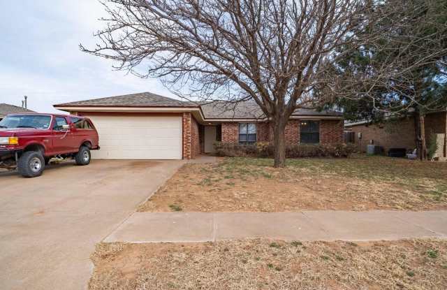 1414 Bryan Avenue - 1414 Bryan Avenue, Wolfforth, TX 79382