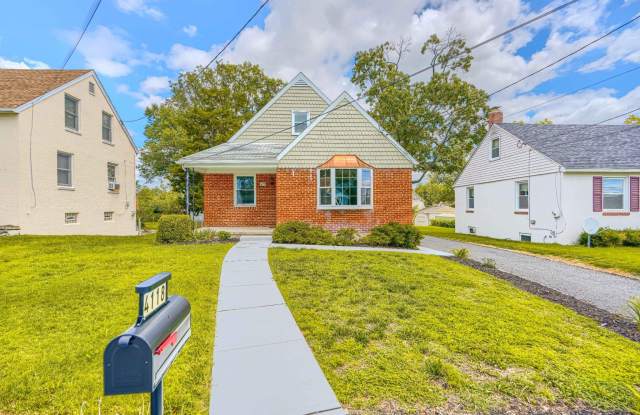 4118 SLATER Avenue photos photos